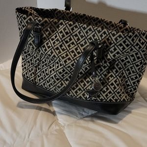 TOMMY HILFIGER  PURSE